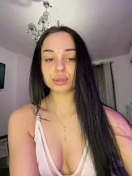 Snapshot of Olivia_Noor chatting on April 29, 3:16 pm Olivia Noor online show from April 29, 3:16 pm