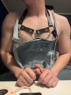 Snapshot of Jason_S223 chatting on March 14, 9:53 pm Jason S223 online show from March 14, 9:53 pm