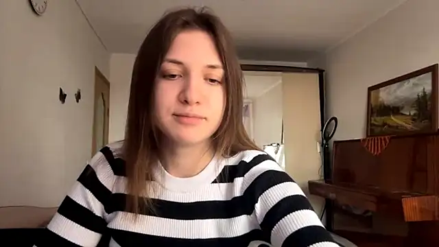 Snapshot of KarynAbbinanti chatting on February 23, 12:46 pm KarynAbbinanti online show from February 23, 12:46 pm