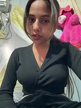 its anuuu online show from March 1, 12:29 pm