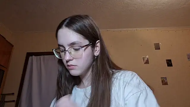 Katelemon online show from March 2, 3:08 pm