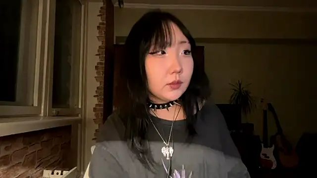 Yunananaa online show from March 2, 2:35 pm