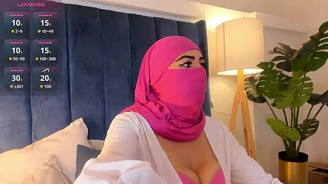  jamiila online show from April 9, 8:03 pm