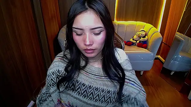 Daphne nicole b online show from March 7, 12:35 pm