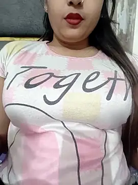 Snapshot of Shanaya-Hotty chatting on April 4, 8:39 pm Shanaya-Hotty online show from April 4, 8:39 pm