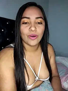 Snapshot of Milow1 chatting on February 22, 4:05 pm Milow1 online show from February 22, 4:05 pm