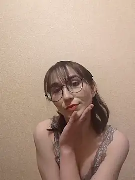 Ella17582 online show from February 26, 7:35 pm