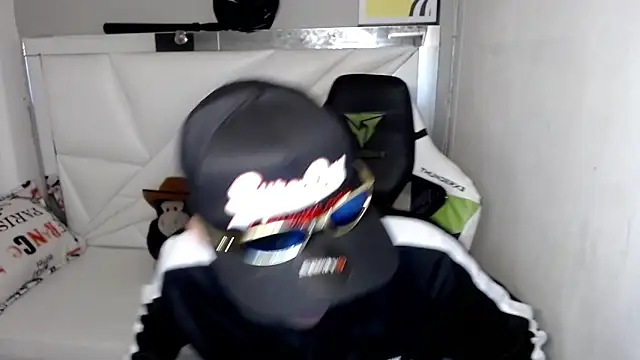 Street poemm  online show from March 28, 12:10 am