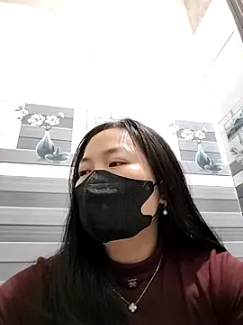 Snapshot of millkon chatting on February 24, 4:43 am millkon online show from February 24, 4:43 am