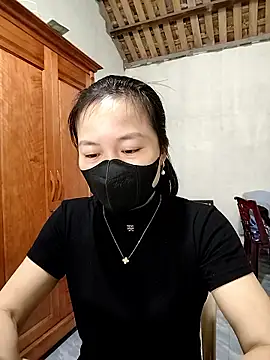 Snapshot of millkon chatting on February 28, 1:28 am millkon online show from February 28, 1:28 am