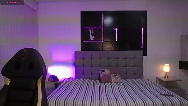 Wendy 1  online show from March 28, 4:45 am