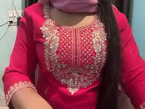 Snapshot of Avneet_kaurr1 chatting on March 1, 1:40 am Avneet kaurr1 online show from March 1, 1:40 am