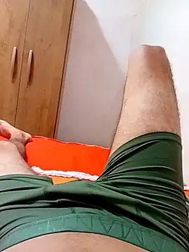 Snapshot of erotil_1 chatting on February 26, 4:28 pm erotil 1 online show from February 26, 4:28 pm