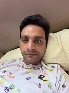 online4u08 online show from April 1, 4:37 pm