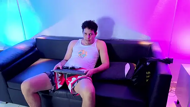 Snapshot of Anal_Hard_ADS chatting on March 2, 1:30 am Anal Hard ADS online show from March 2, 1:30 am