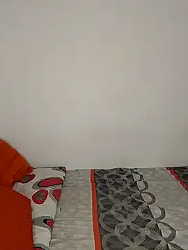 Snapshot of Ferrandiz23 chatting on February 26, 2:27 pm Ferrandiz23 online show from February 26, 2:27 pm