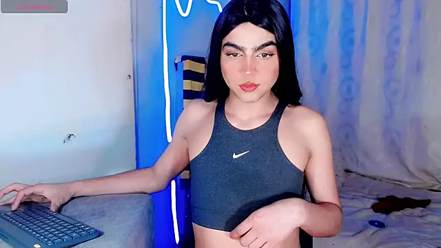 xyaraluv  online show from April 13, 11:43 pm