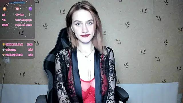 NicoleDaviss online show from April 10, 7:18 pm