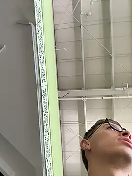 Thiago Jones1 online show from April 12, 8:47 pm