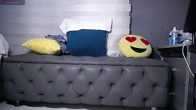 dirty 27cms online show from May 9, 4:01 pm