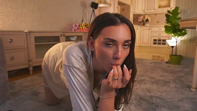 EnriquetaLemma online show from April 17, 12:41 pm