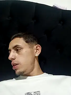 Cristianramos199 online show from April 14, 2:17 am