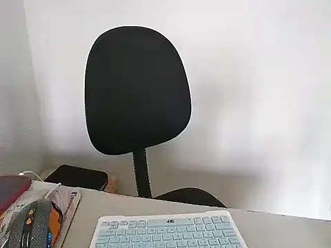 Snapshot of sra_super_tesao chatting on February 27, 11:54 am sra super tesao online show from February 27, 11:54 am