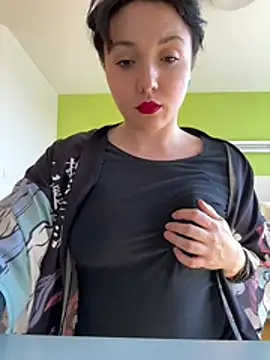 Snapshot of FreyaSlay299 chatting on February 27, 11:54 am FreyaSlay299 online show from February 27, 11:54 am