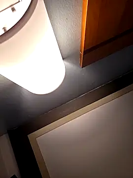 sissy2727 online show from April 1, 2:34 am