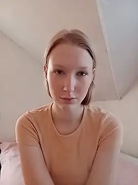 TanyaSavel online show from February 24, 9:18 am