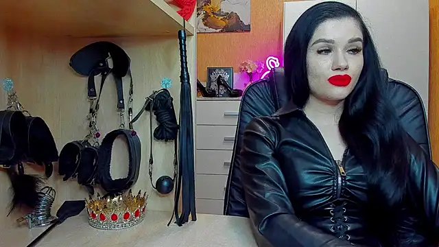 KristiTopxx online show from April 14, 8:26 pm