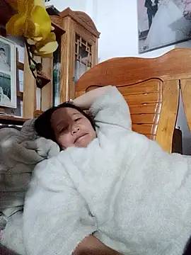 heesuu11 online show from March 7, 1:24 am