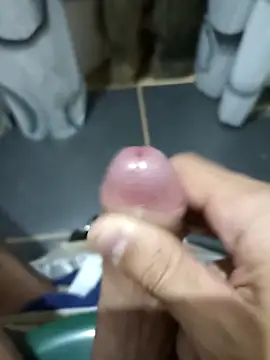 Snapshot of juan23479 chatting on February 28, 3:29 am juan23479 online show from February 28, 3:29 am