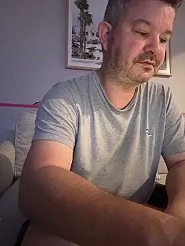 chubbylittlesecret online show from March 19, 12:20 pm