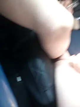 DiamondDaisy online show from April 14, 11:49 am