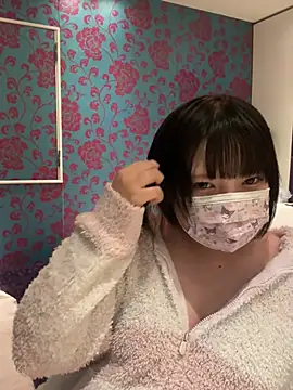 Snapshot of miruku_hosii chatting on June 4, 6:41 am miruku hosii online show from June 4, 6:41 am
