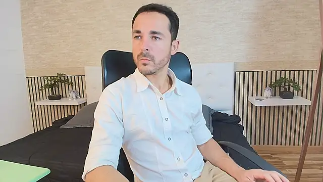 Snapshot of Adams_Sanz chatting on April 9, 7:30 pm Adams Sanz online show from April 9, 7:30 pm