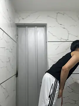 The Conquer online show from April 17, 8:01 pm