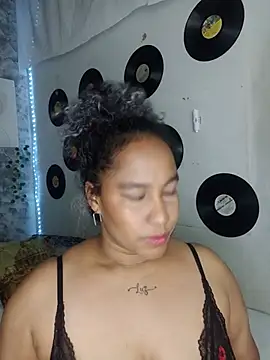 medusafox  online show from July 3, 4:52 am