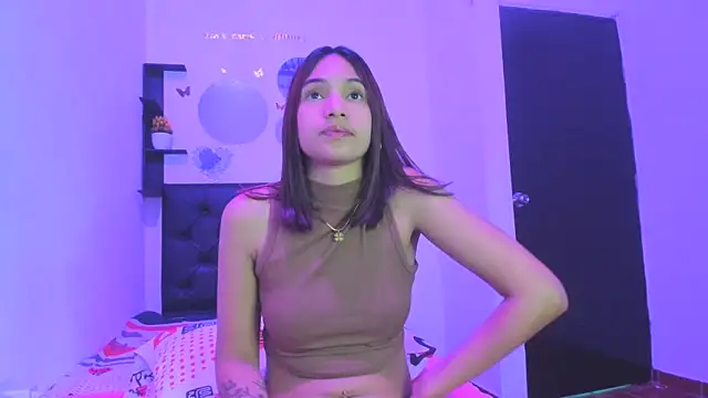 sapphire brown20 online show from April 7, 12:33 am