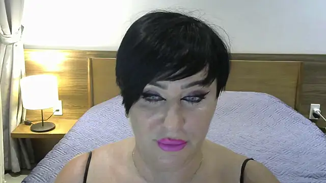 Kleotempt online show from July 8, 2:54 pm