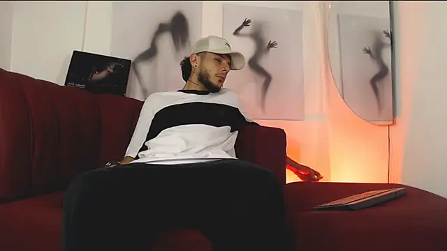 luxesmith online show from March 6, 12:18 am