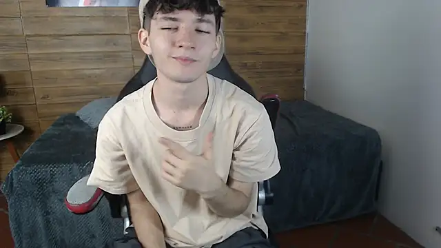 trevor mob online show from April 15, 5:09 pm