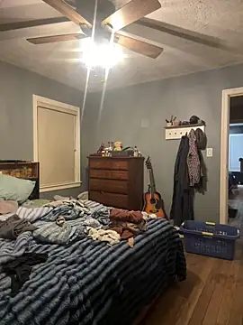 Snapshot of Melissa7619 chatting on March 3, 1:45 am Melissa7619 online show from March 3, 1:45 am