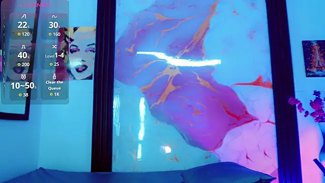 Emma Boms online show from April 13, 11:48 am