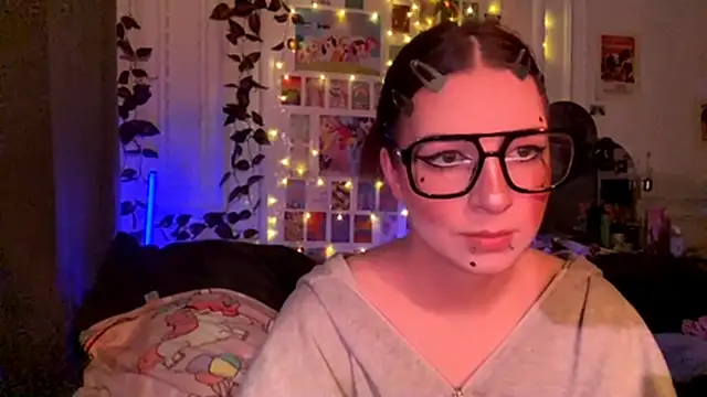 moonvampiq online show from February 25, 10:08 pm