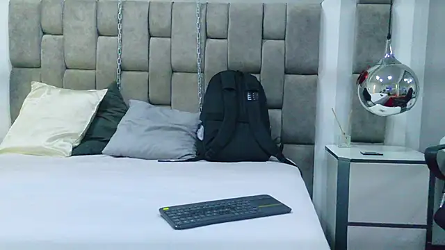 Austin Reedss online show from April 18, 7:58 pm