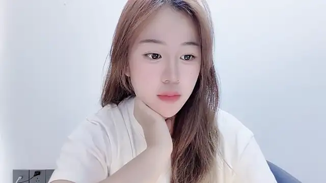 Snapshot of Baixi-01 chatting on May 13, 4:54 am Baixi-01 online show from May 13, 4:54 am