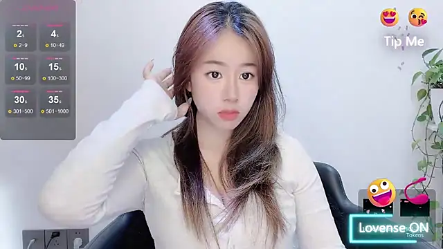 Snapshot of Baixi-01 chatting on May 24, 4:28 am Baixi-01 online show from May 24, 4:28 am