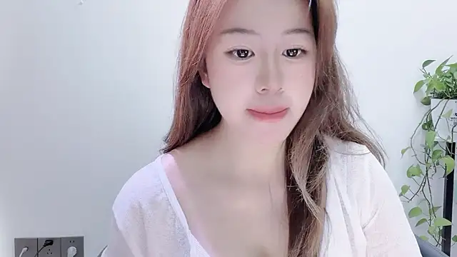 Snapshot of Baixi-01 chatting on May 29, 4:43 am Baixi-01 online show from May 29, 4:43 am